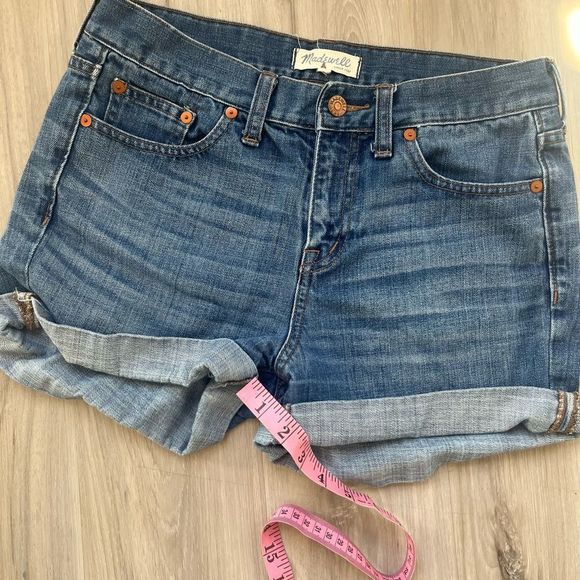 Madewell 26 Denim Cuffed Jean Shorts - Picture 5 of 7